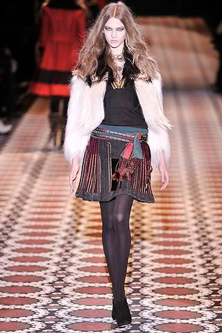 Look 13